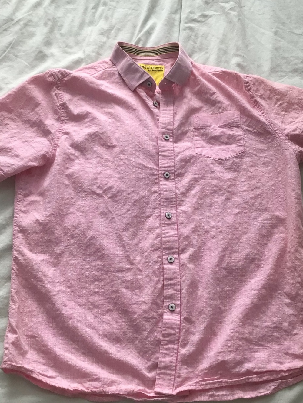 Descendant of Thieves by Dres Ladro Pink Short Sleeve Button Down - Size XL